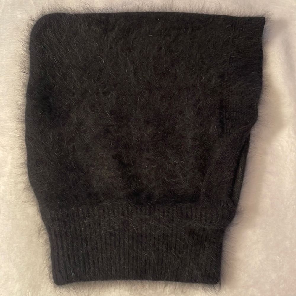 **NFS wool nylon blend hood hat